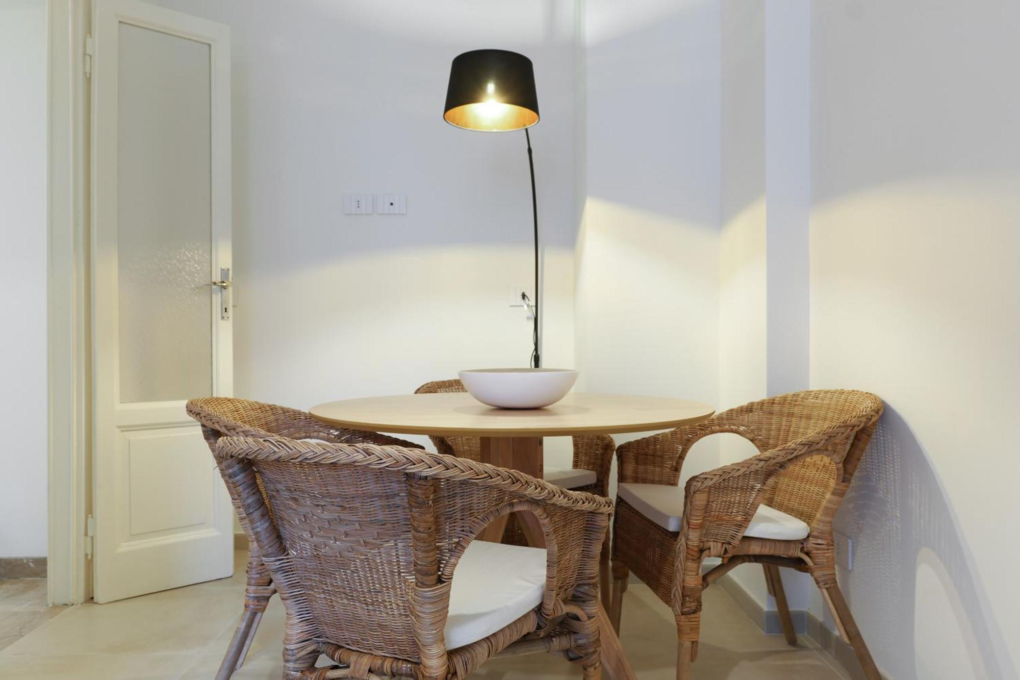 Adelaide Elegant Apartments Milano Exterior foto
