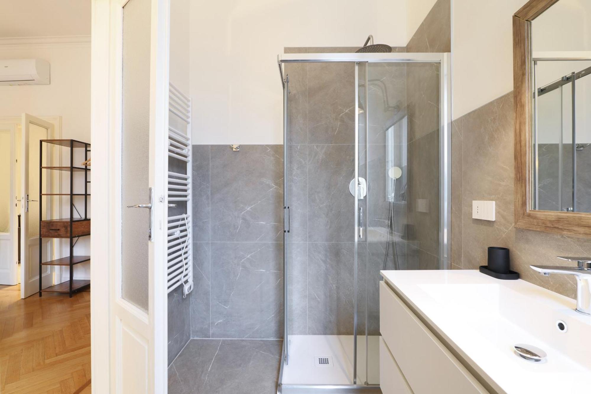 Adelaide Elegant Apartments Milano Exterior foto